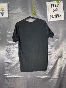 Levi's Black T-Shirt