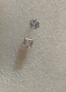 American Diomond Studs 2 Pairs