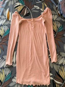 Chic Peach Long Sleeve Dress
