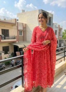 Beautiful Red Ethnic Kurta Set