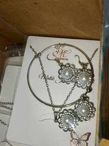 Rose Gold Heart Necklace &amp; Earring Set 1