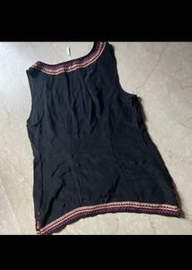 Boho Embroidered Black Sleeveless Kurta