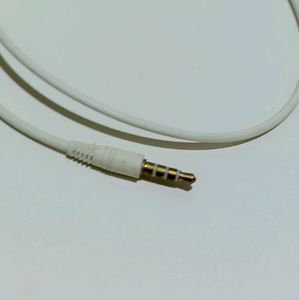 Samsung Wire Earphone With Mic For All Smartphone