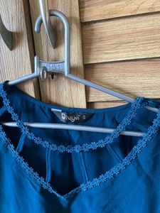 WOmen Top… No Flaws … Looks Very Sexy