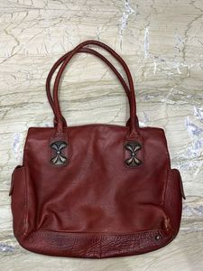 Vintage Chic Red Leather Shoulder Bag