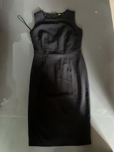 Allen Solly Classic Black Sleeveless Sheath Dress