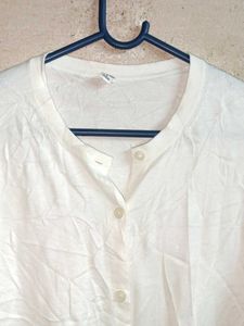 UNIQLO Winter Fashion Cardigan White