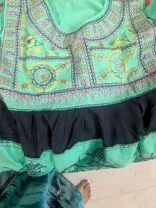 Stylish Ethnic Kurta Set (Gujrati Style)