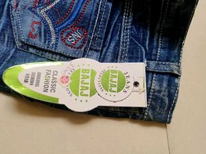 Stylish Blue Wash Jeans