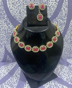 Stone Necklace and Earring Set with Mangti
