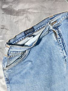 Light Wash Straight Leg Jeans
