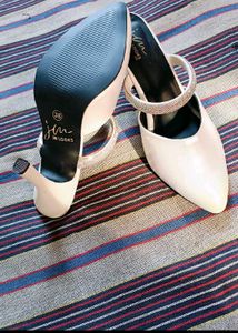 Elegant White Mules with Sparkle Strap