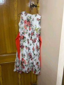 Floral Print Dress with Belt