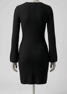 Chic Black Ribbed Knit Dress