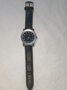 2 WATCHES ---No Battery 🔋