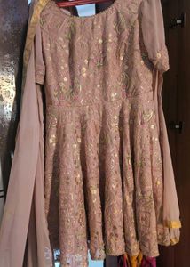 🔥 Today's offer 🔥Beautiful party wear gharara