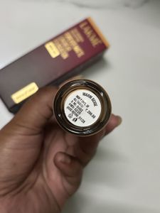 Lakme Forever Matte Longwear Foundation