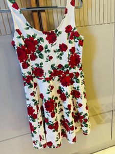 Chic Floral Print Dress