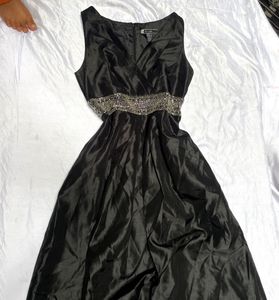 Elegant Black Beaded Waist Dress