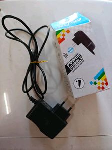 Ac/Dc Universal Adopter New With Box