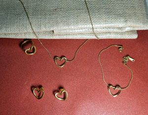 Anti tarnish Chic Gold Heart Jewelry Set