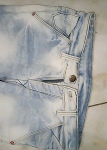 Stylish Light Wash Denim Jeans