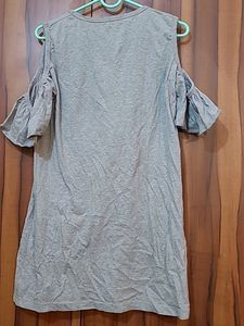 XL Cotton Cold Shoulder Top