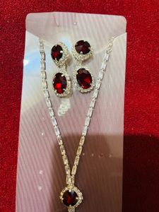 Branded Designer Set New With Tag ❤️😍