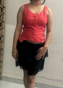 IMPORTED Button-Up Linen Sleeveless TOP