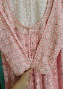 Beautiful Pink Printed Kurta with Embellishments
