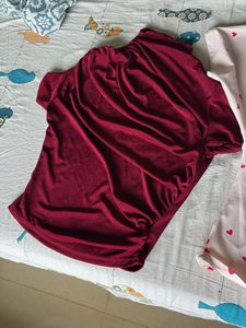 korean  Top maroon colour with Heart Print Skirt