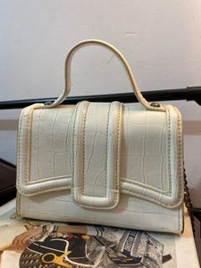 Chic White Crocodile Embossed Bag