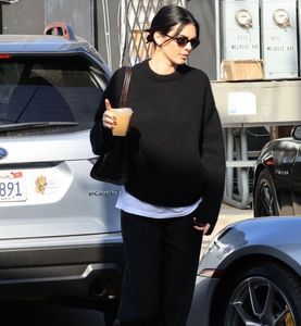 H&M Pullover Sweatshirt