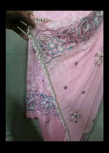 Beautiful Pink Embroidered Kurta Set