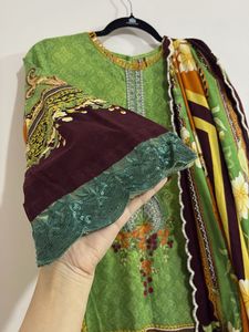 Pakistani Suit with Dupatta