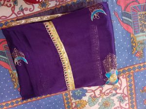 Elegant Purple Saree with Embellishments but blous