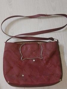 Chic Quilted Handbag with "PINK" Accent
