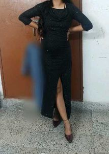 Elegant Black Maxi Dress