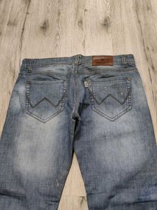 Ma5686 Wrangler jeans waist 36 inches