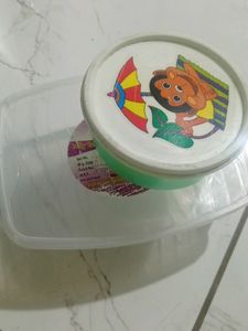 combo 1 water bottle 1 tupperware n 2 lunch box