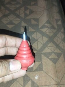 Set of 4 Spinning Tops with 2 rope + free delivery