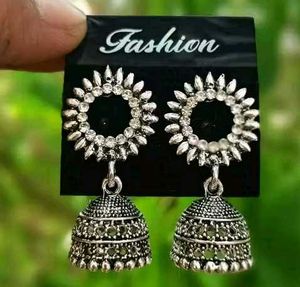 5 pack of Jhumkas Earrings Set