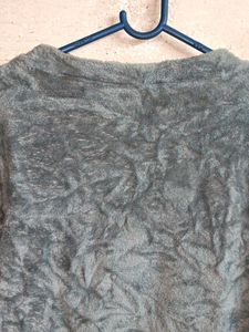 Ladies Stylish Fleece Fashion Upper Daily Wear