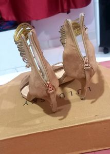 Sexy Golden high Heels