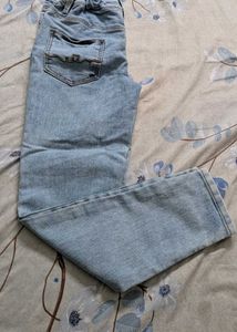 Light Wash Denim Jeans