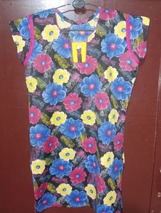 Vibrant Floral Print Tunic Top