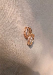 Elegant Gold Tone Hoop Earrings