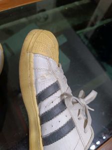 ADIDAS SUPERSTAR