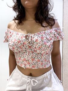 Cute Floral Off-Shoulder Crop Top