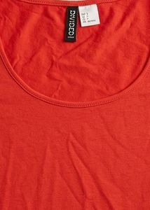H&amp;M Red Scoop Neck Crop Top